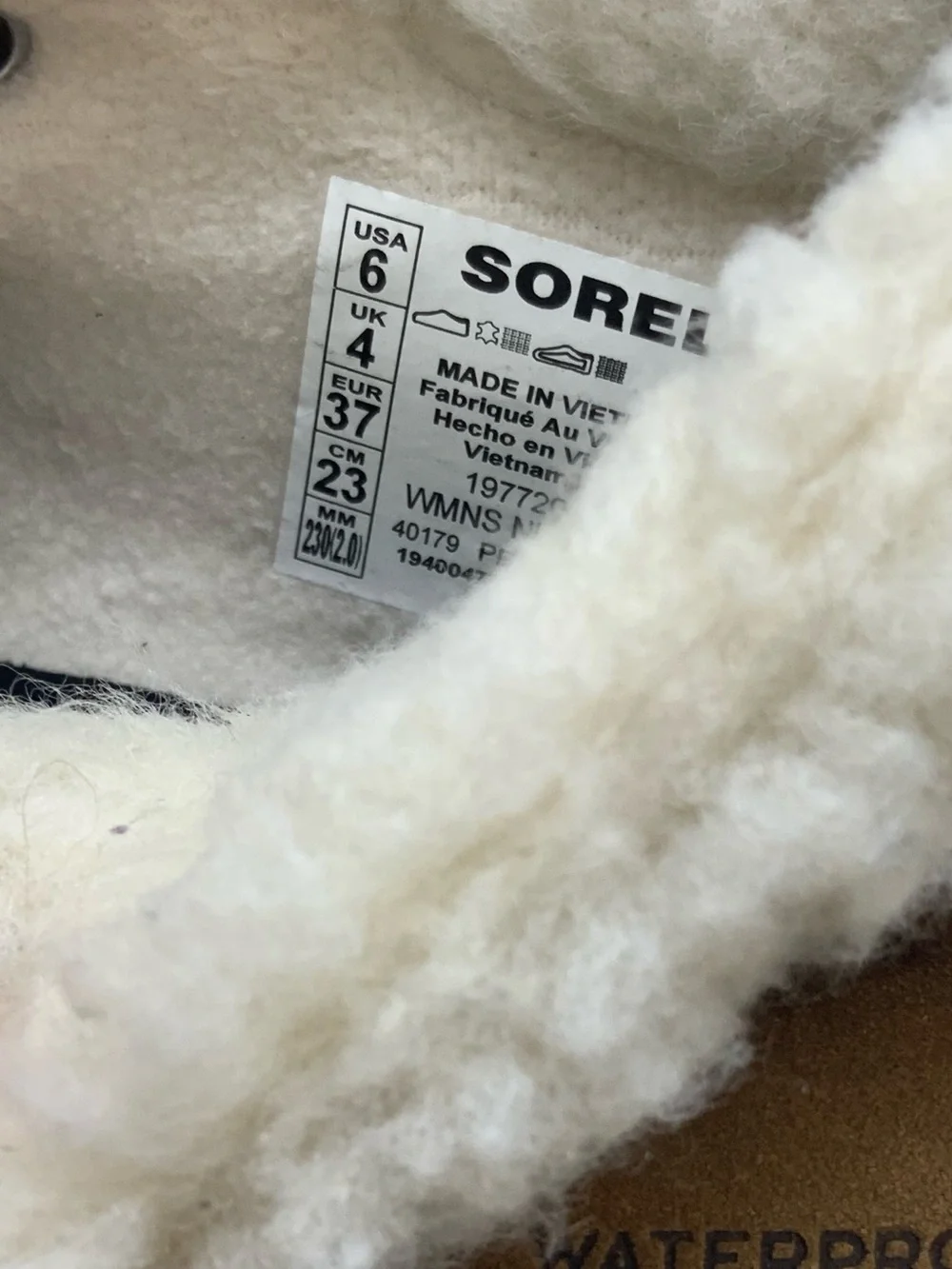 Sorel women tan